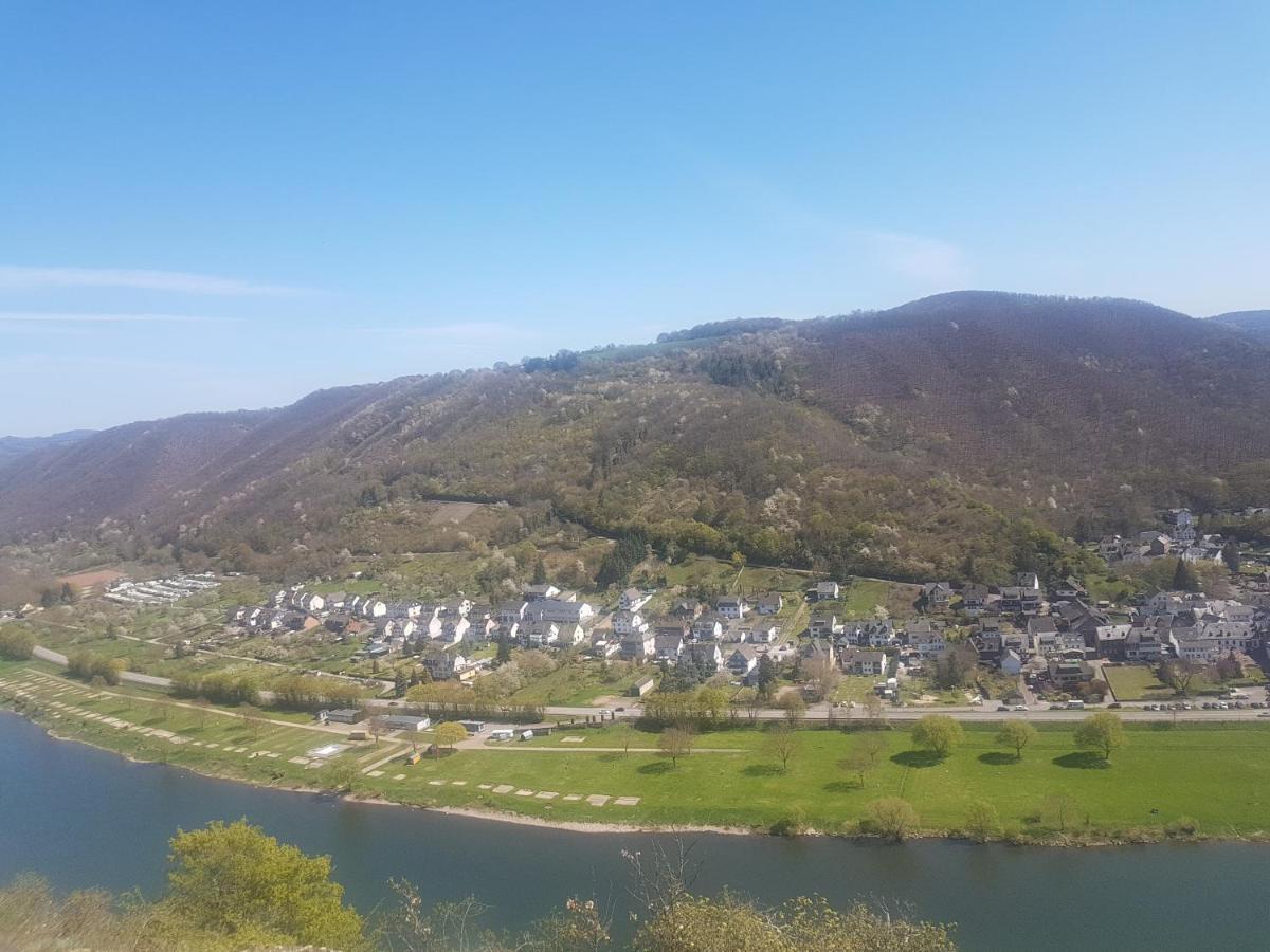 Fewo Himmelblau Burgen  Esterno foto